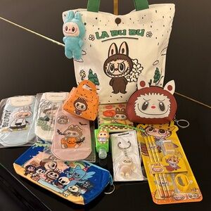 💝La Bu Bu small Canvas Tote with Cute Character Accessories💝